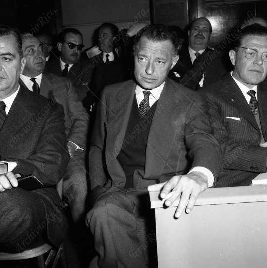 Agnelli Gianni assemblea industriale anno 1963 con Falck e anno 1963 - 111