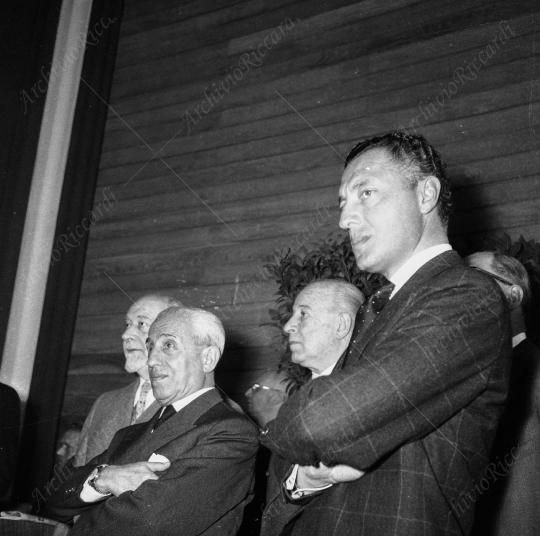 Agnelli Gianni con Valletta assemblea industriali anno 1965 - 172