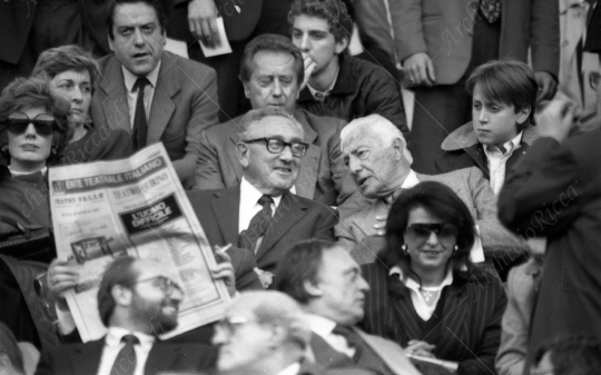 Agnelli Gianni sugli spalti Roma-Juventus anni 80 - 240