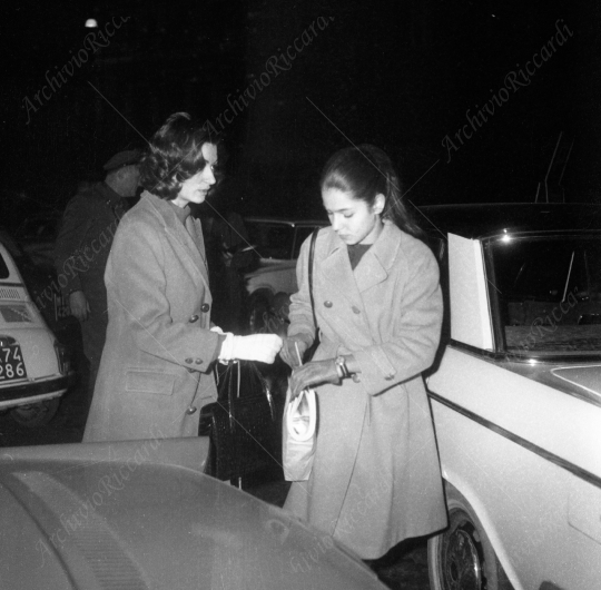 Aimee Anouk - 1965 - con la figlia - 015
