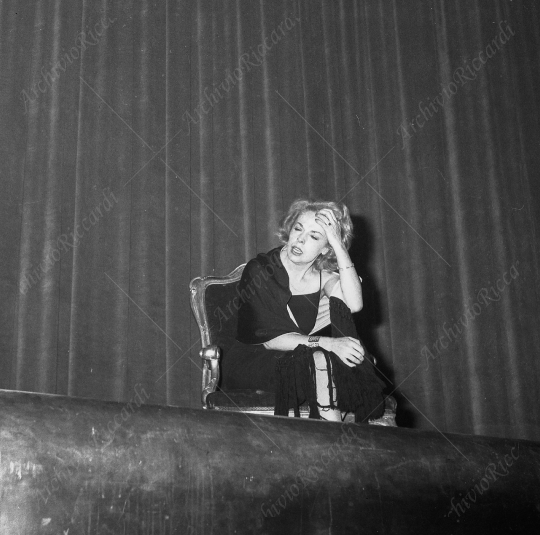 Anna Proclemer - 1962- a teatro - 008