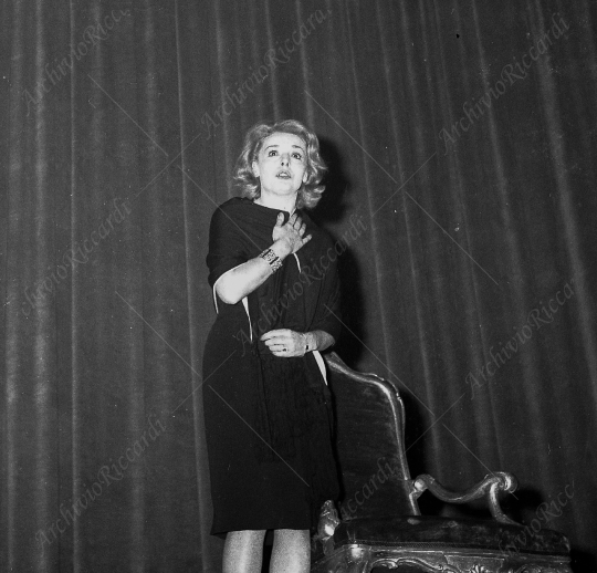 Anna Proclemer - 1962- a teatro - 012