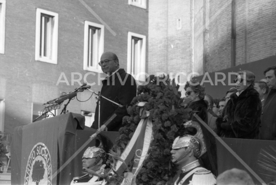 Craxi Bettino 1980 - Funerali Nenni-14