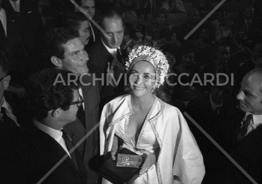Elizabeth Taylor - 1962  - Maschera d Argento - 096