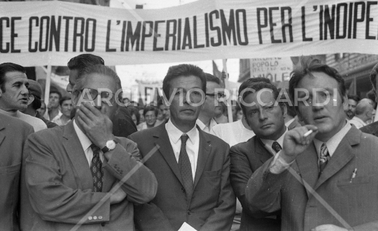 Enrico Berlinguer - 1971 - manifestazione a Roma - 036