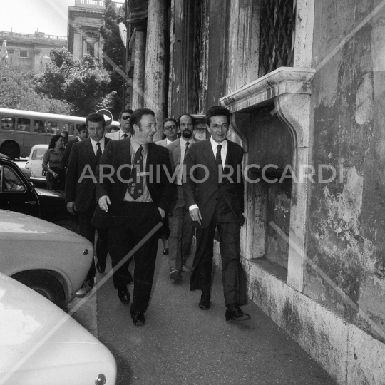 Enrico Berlinguer - 1974 - a Roma con Luigi Petroselli - 042
