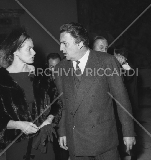 Federico Fellini con Ingrid Bergman - 154
