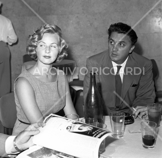 Federico Fellini con Ingrid Bergman - 228