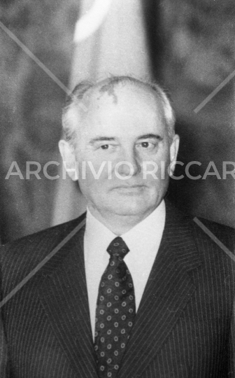 Gorbaciov arriva a Villa Madama anno 1990 - 064