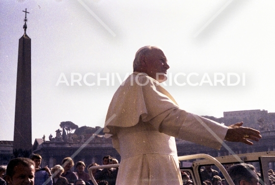 Karol Wojtyła - Papa - 1982-225