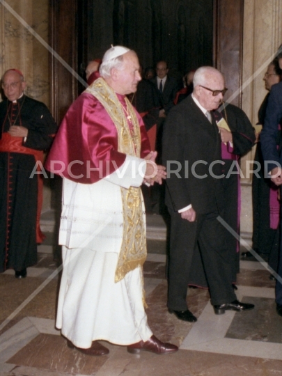 Karol Wojtyła - Papa - 1984-666
