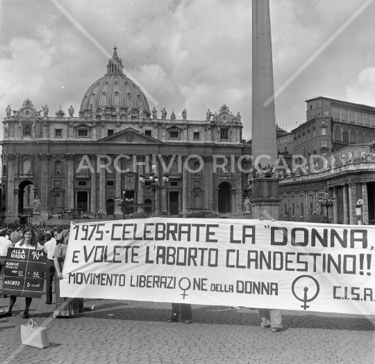 Manifestazione Aborto Radicali - 1975 - AR7439 - 368