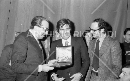 Nino Benvenuti premiato da Giulio Andreotti anno 1972 - 058
