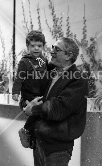 Nino Manfredi - 1990 - col nipote - 204