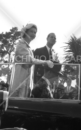 Regina Elisabetta d Inghilterra a Roma - 1961-287