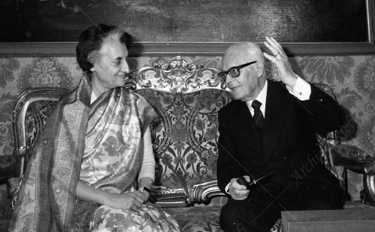 Sandro Pertini - 1981 - con Indira Gandhi - 071