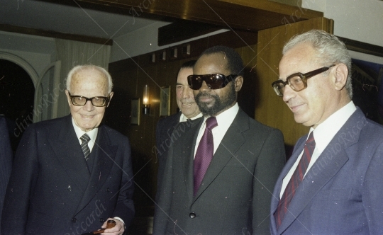 Sandro Pertini - 1981 - con Presidente Rep Mozambico - 045