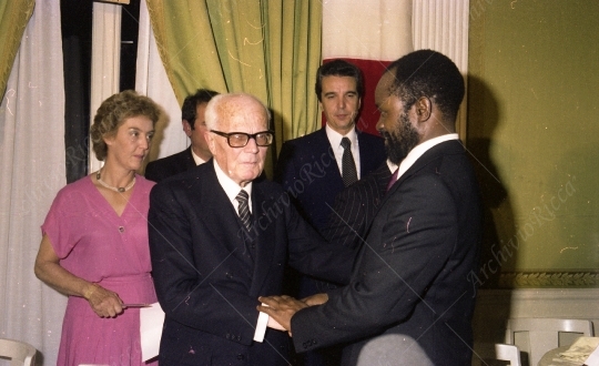 Sandro Pertini - 1981 - con Presidente Rep Mozambico - 050
