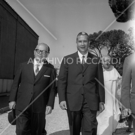 1964 Aldo Moro al matrimonio di Paolo Pastore 0214
