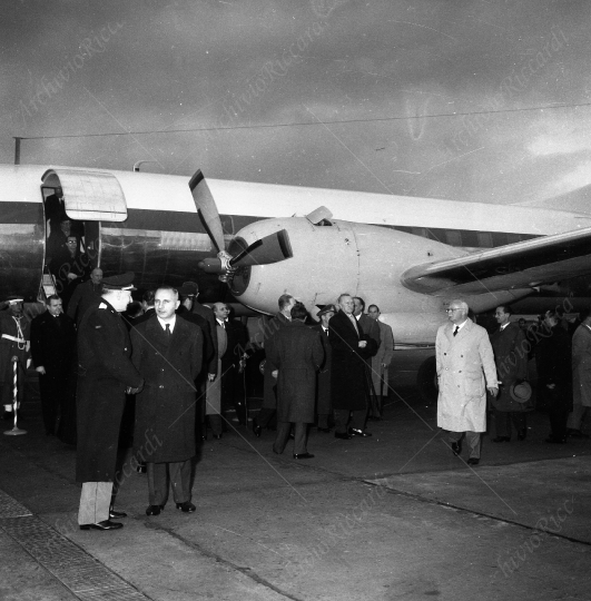Adenauer - 1960 Adenauer arrivo a Roma-094