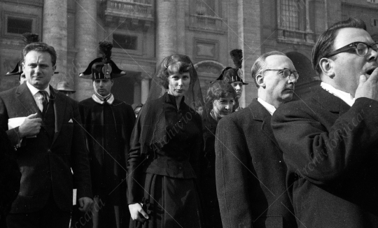 Adenauer - 1960 Adenauer in visita dal papa-025