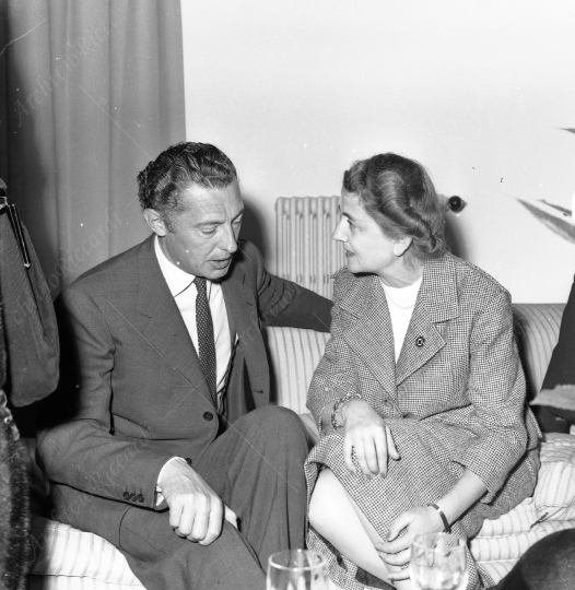 Agnelli Gianni con la sorella anno 1957 - 180