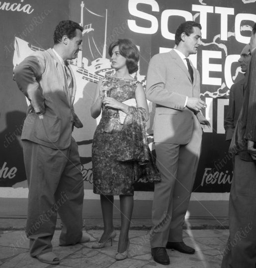Alberto Sordi - 1960 - con  Ferrero - Gassman -  031