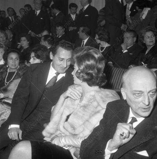 Alberto Sordi - 1960 - Prima de -Il Vigile- con Sylva Koscina -  097