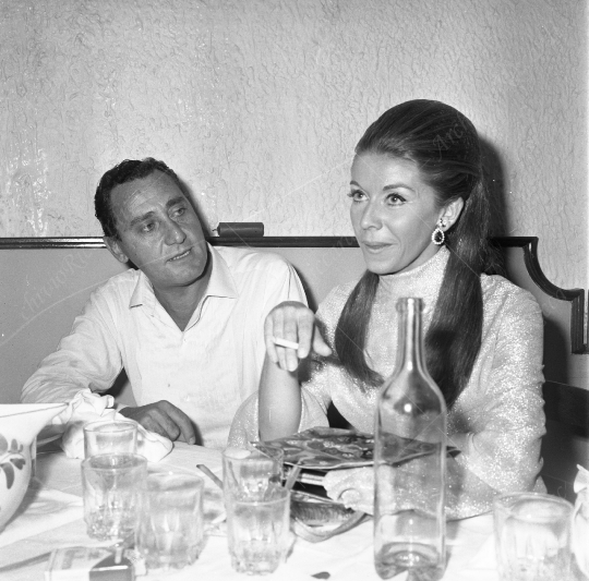 Alberto Sordi - 1963 - con Marina Ricolfi Doria - 133