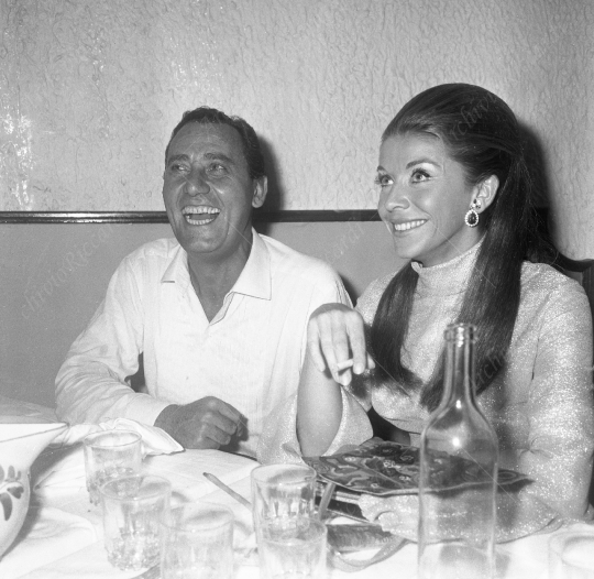 Alberto Sordi - 1963 - con Marina Ricolfi Doria - 134