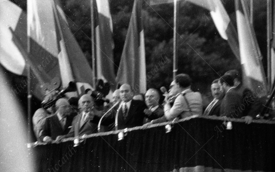 Almirante Comizio per elezioni - 1960 - 081