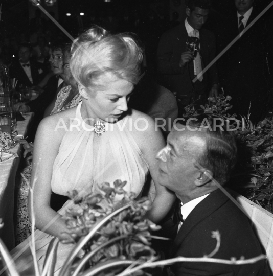 Anita Ekberg  al brigadoon 1961-199