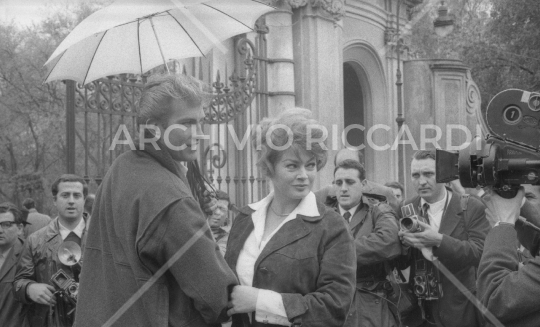 Anita Ekberg  e Franco Silva allo zoo 1964-167