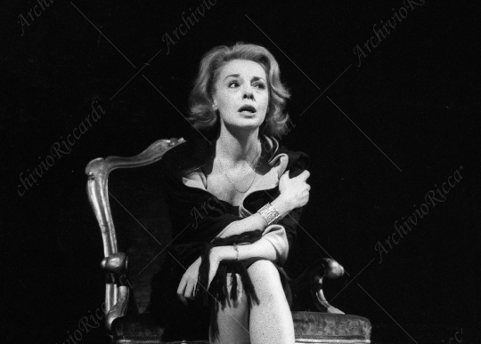 Anna Proclemer - 1962- a teatro - 004