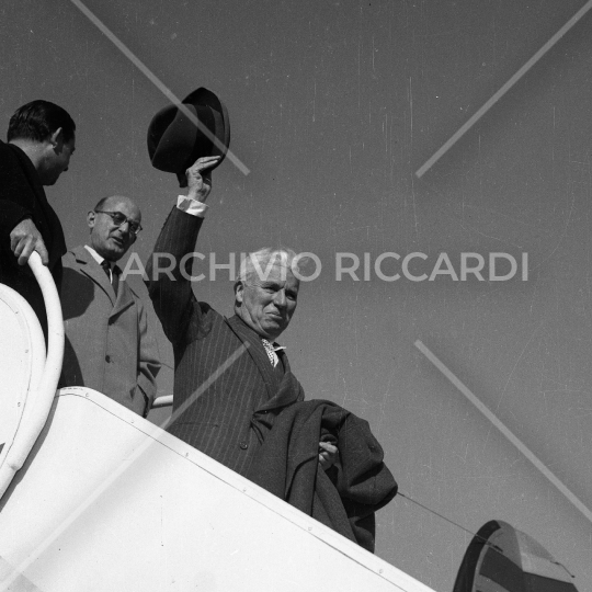 Charlie Chaplin - 1955 -Arrivo a Roma - 04