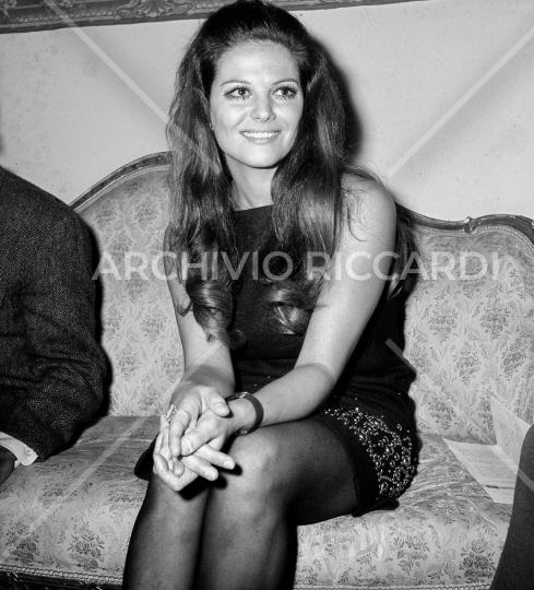 Claudia Cardinale - 005