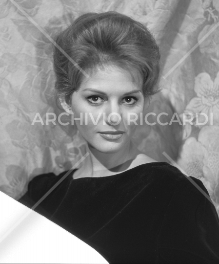 Claudia Cardinale - 018