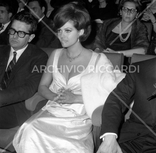 Claudia Cardinale 1963 - 250