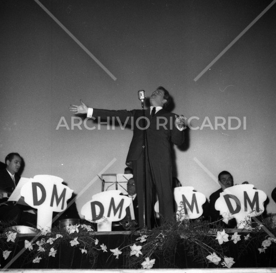 Domenico Modugno - Teatro Adriano - 1959 - 020