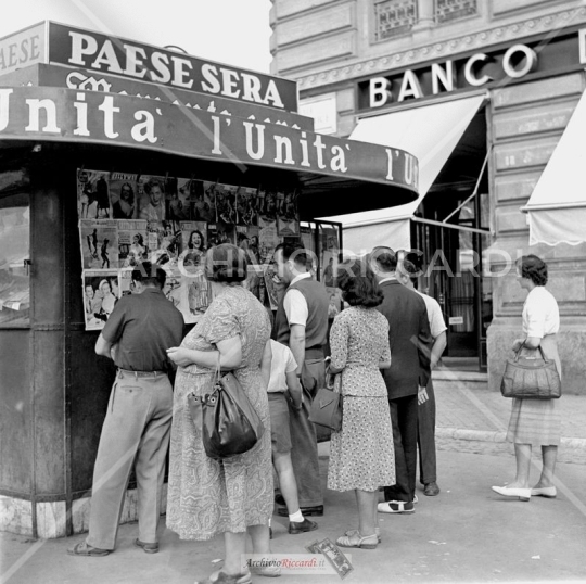 Edicola IL Tempo l’Unità Roma 1956 Arch-0296-1957DSC6168archivioriccardi