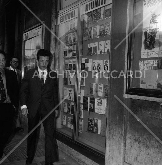 Enrico Berlinguer - 1974 - a Roma con Luigi Petroselli - 044