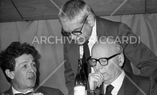 Enrico Berlinguer - 1975 - XIV Congresso PCI - 049