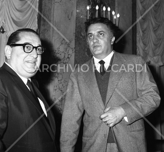 Federico Fellini - Joseph Edward Levine - 1963-079