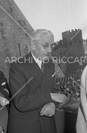 Ferruccio Parri comizio a San Paolo anni 50-071