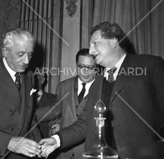 Ferruccio Parri e Carlo Levi 1960-042