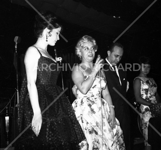 Giulietta Masina al Premio Torre Eiffel al Brigadoon 1960 - 134