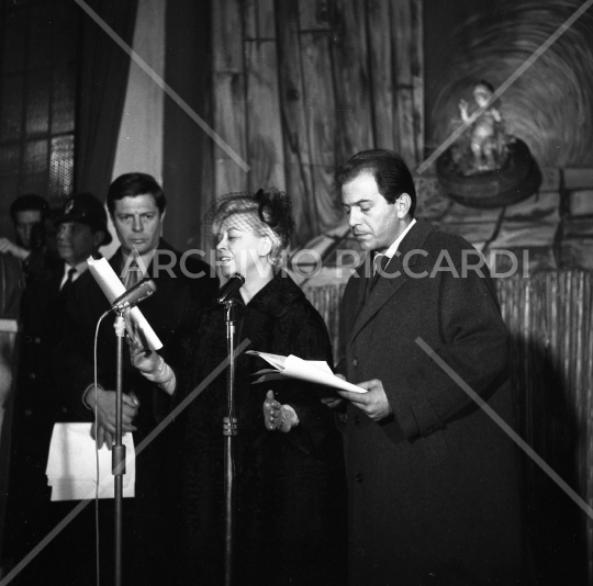Giulietta Masina con Enrico Maria Salerno e Marcello Mastroianni - 153