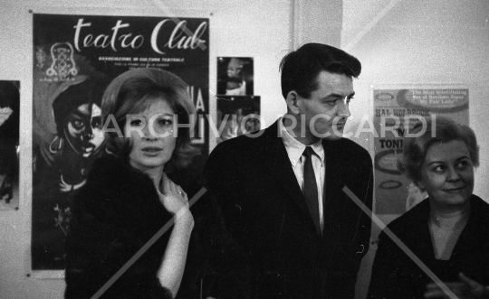 Giulietta Masina con Hal Holbrook e Monica Vitti -1964 - 204