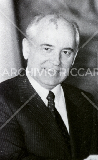 Gorbaciov arriva a Villa Madama anno 1990 - 052