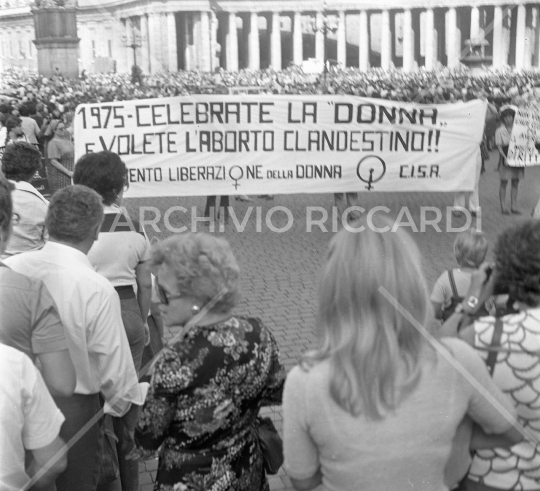Manifestazione Aborto Radicali - 1975 - AR7439 - 382